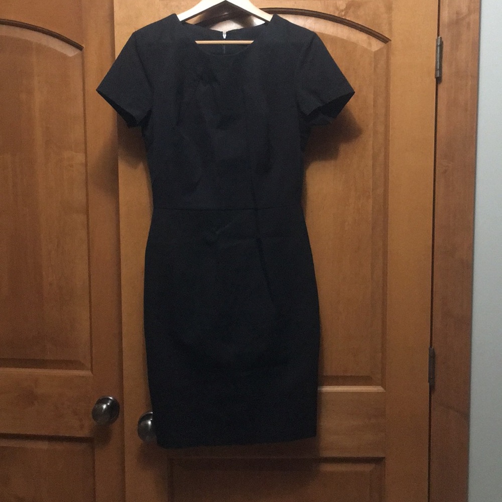 Banana Republic short sleeve suit dress